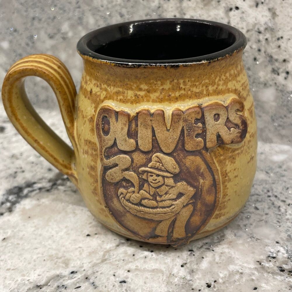Vintage Oliver’s Cafe Scotland/UK Stoneware Mug 1980s Retro Bakery Logo Rare HTF